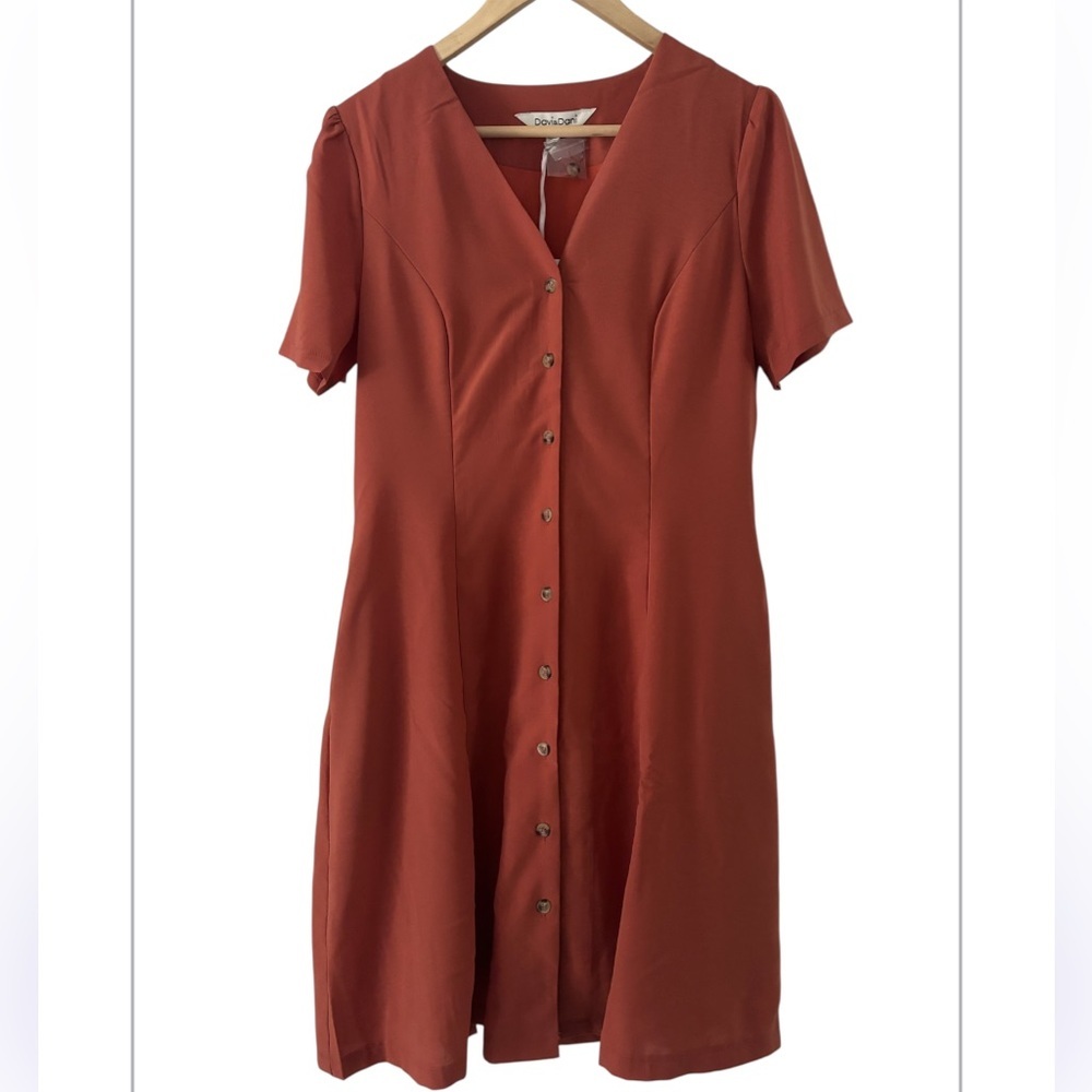 DAVI & DANI Button up Dress NWT NWT - image 1